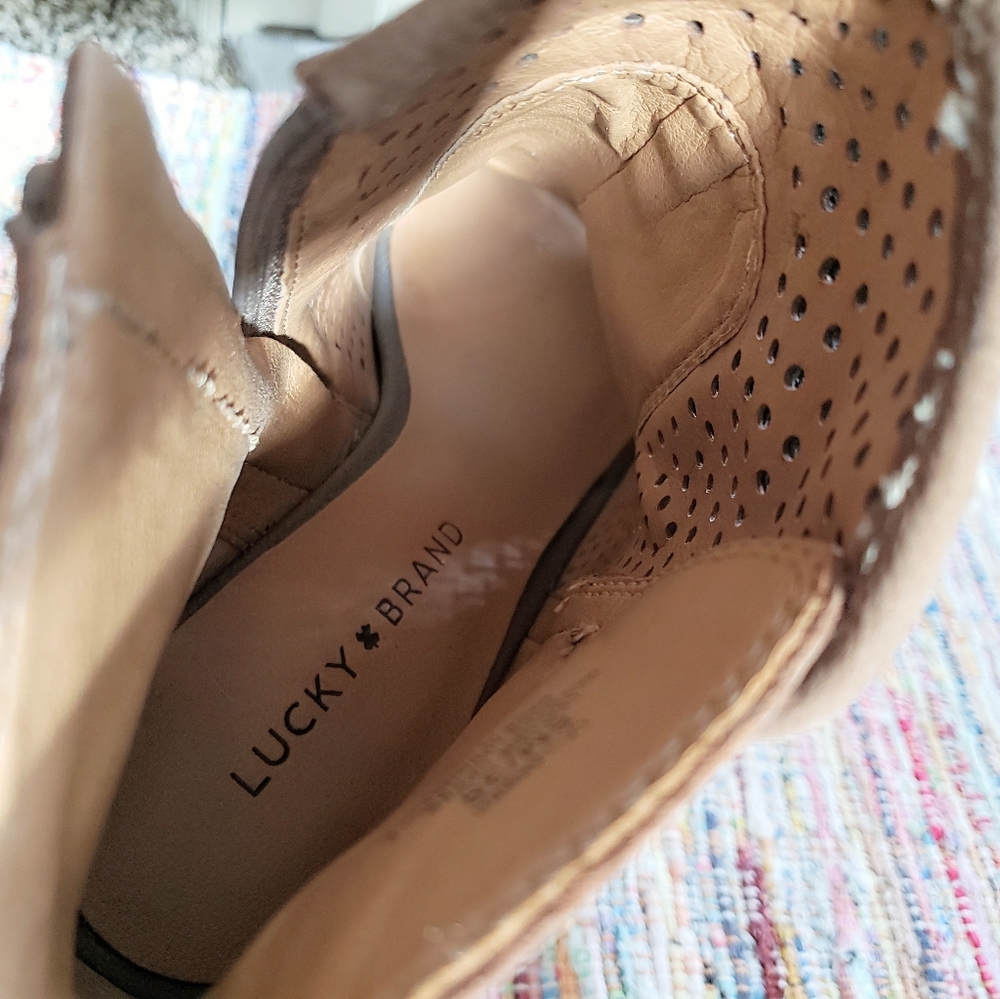 Lucky Brand Wedges - Picture 7 of 13